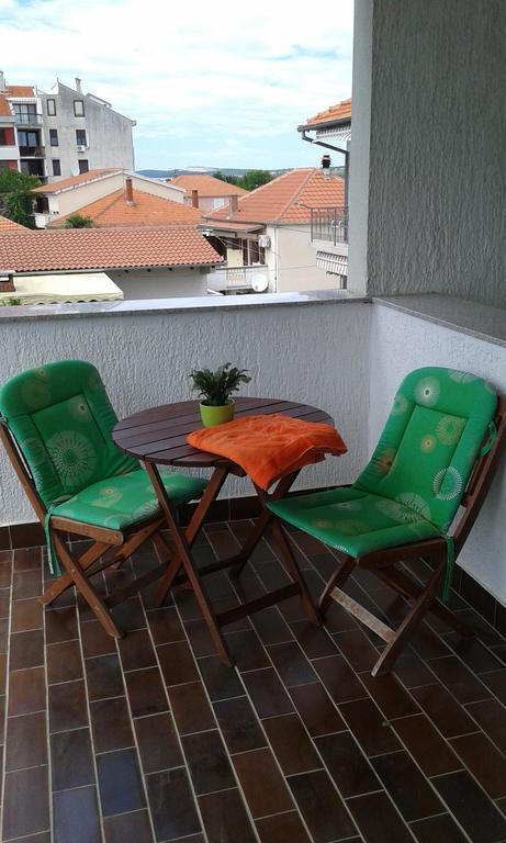 Apartments Davor Biograd Na Moru Phòng bức ảnh